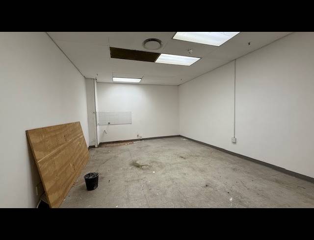 144M² RETAIL TO LET IN DURBAN CENTRAL